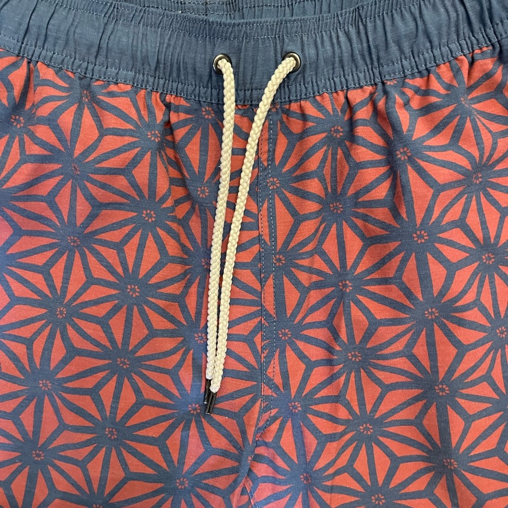 Faherty Beacon Swim Trunks - Picture 4 of 14